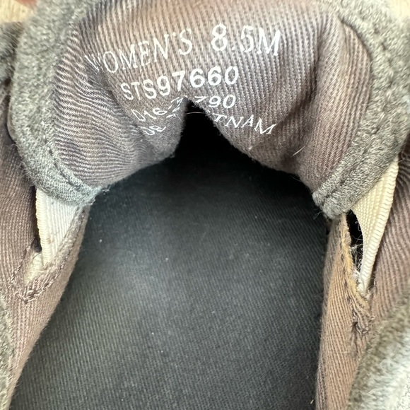 Sperry’s - Picture 4 of 4